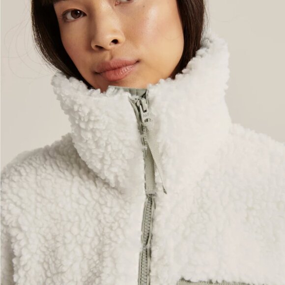 🤍🌿 Abercrombie& Fitch Full-Zip Utility White Sherpa Jacket Size M 🤍🌿 - Picture 7 of 16